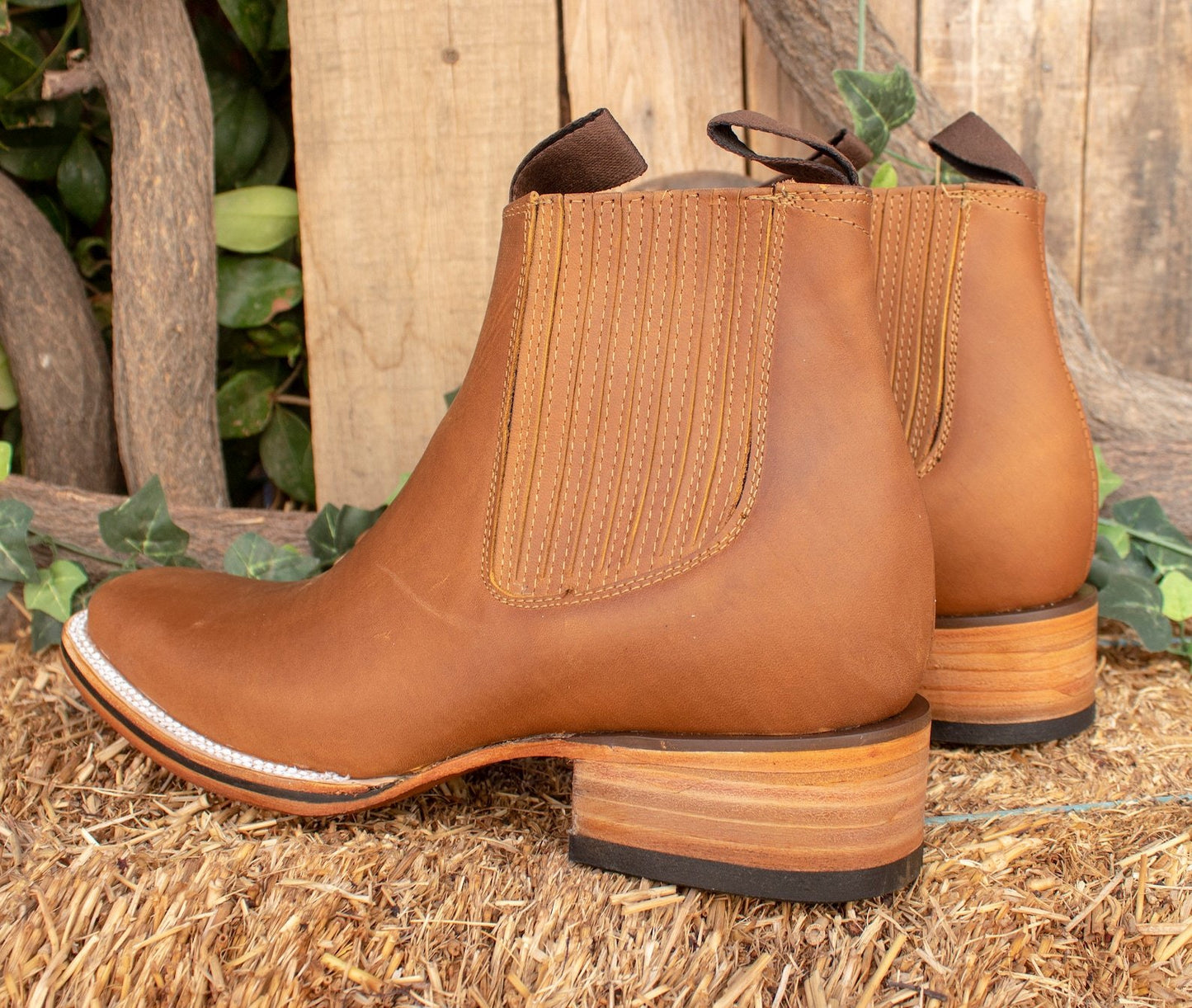 Men's Handcrafted Genuine Leather Square-Toe Boots