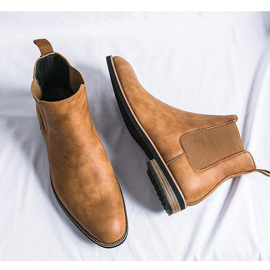 MEN'S CLASSIC MINIMALIST CHELSEA BOOTS