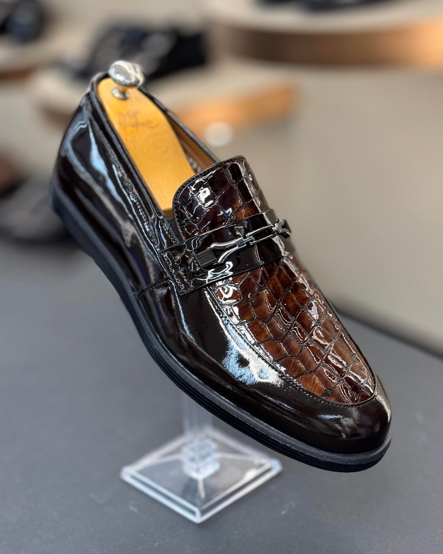 Gentleman’s Style-Classic Patent Leather Men's Dress Shoes