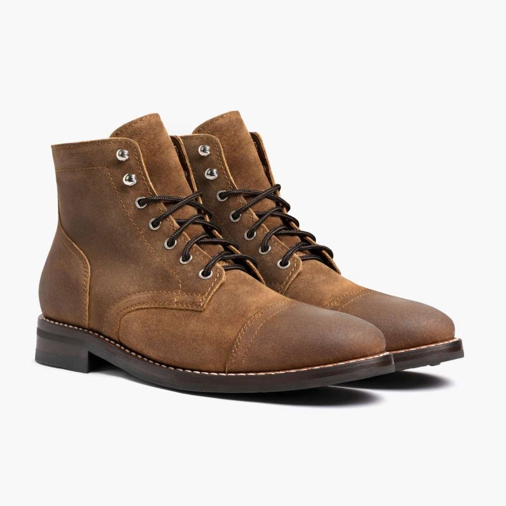 Enduring Matte Leather Boots For Men